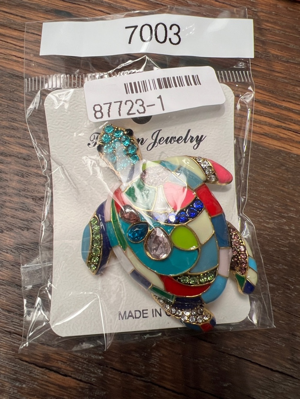 3/$18 Fashion Jewelry Multicolor Turtle Brooch - Colorful Enamel - Lot 7003 - Picture 4 of 4